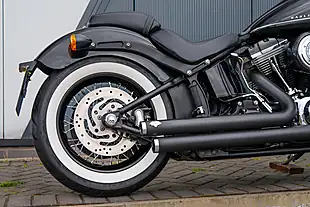 Used 2011 Harley-Davidson Blackline Vivid Black - Interior and Exterior details 14