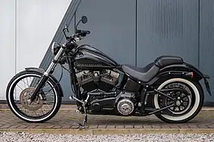 Used 2011 Harley-Davidson Blackline Vivid Black - Interior and Exterior details 16