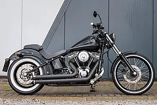 Used 2011 Harley-Davidson Blackline Vivid Black - Interior and Exterior details 3