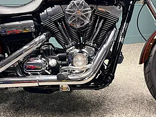 Used 2011 Harley-Davidson Dyna Fxdc Super Glide Custom Brown - Interior and Exterior details 12
