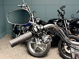 Used 2011 Harley-Davidson Dyna Fxdc Super Glide Custom Brown - Interior and Exterior details 15