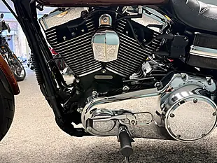 Used 2011 Harley-Davidson Dyna Fxdc Super Glide Custom Brown - Interior and Exterior details 17