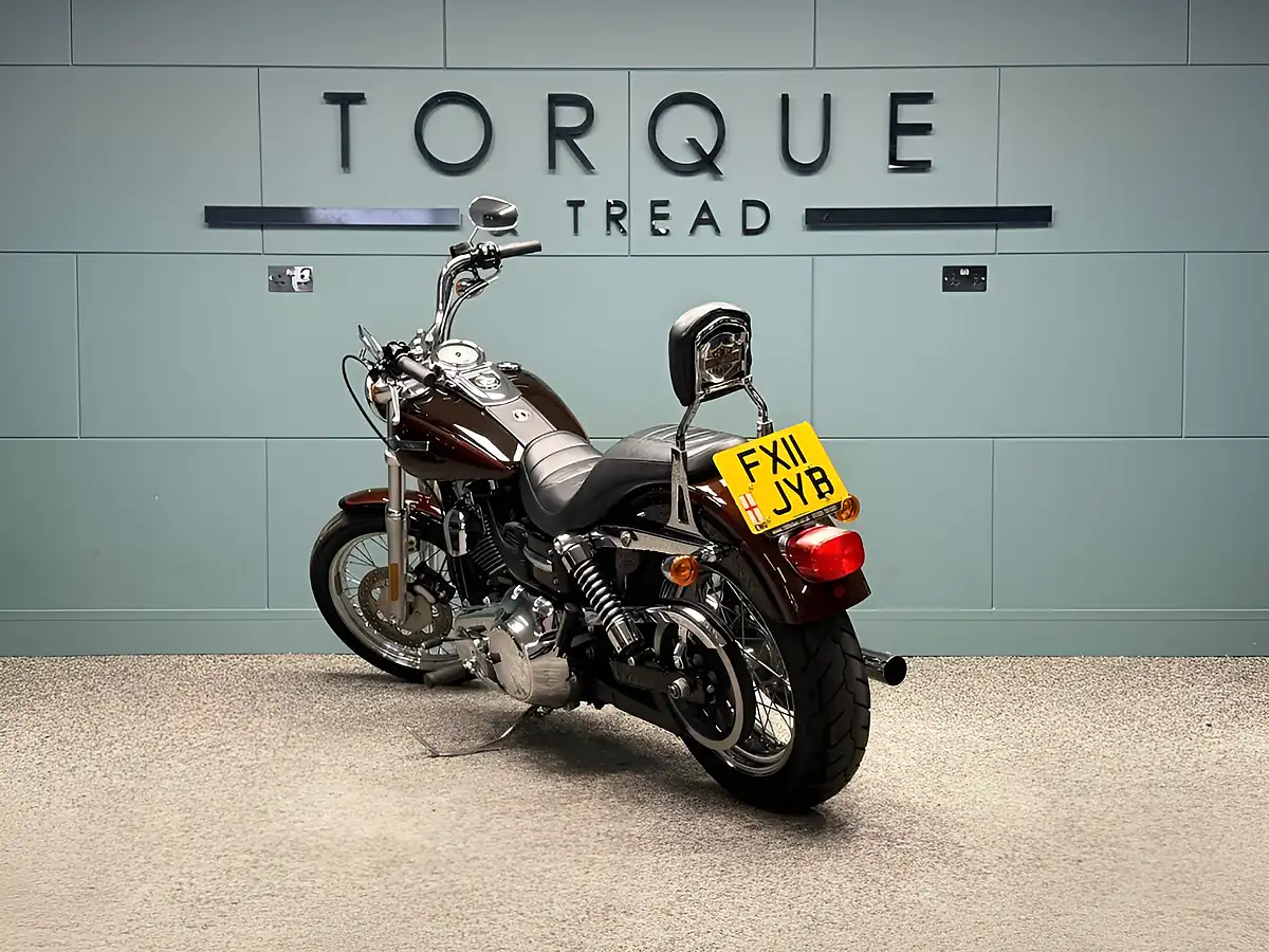 Used 2011 Harley-Davidson Dyna Fxdc Super Glide Custom Brown - Interior and Exterior details 6