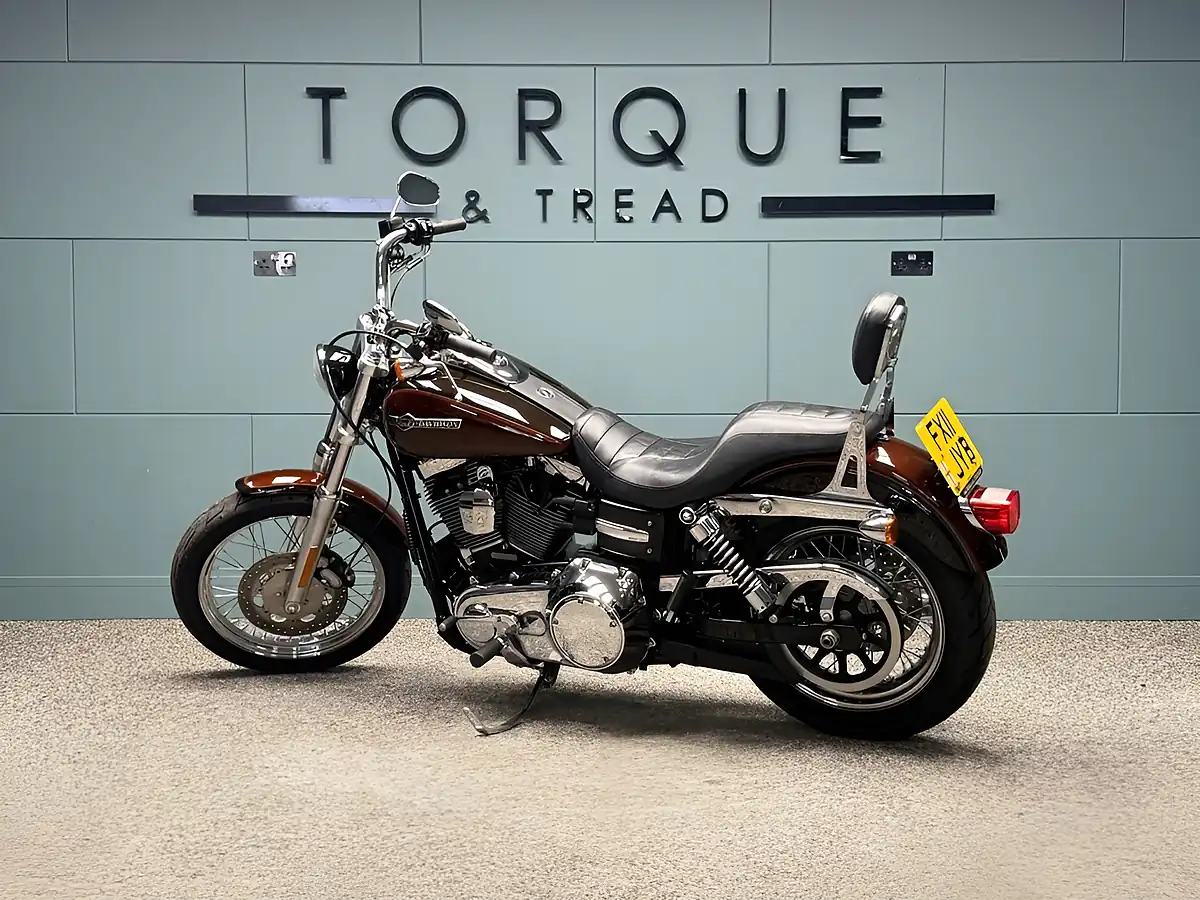 Used 2011 Harley-Davidson Dyna Fxdc Super Glide Custom Brown - Interior and Exterior details 7