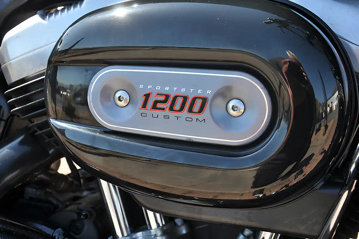 Used 2011 Harley-Davidson Sportster Forty Eight Black - Interior and Exterior details 15