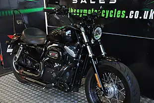Used 2011 Harley-Davidson Sportster Forty Eight Black - Interior and Exterior details 17