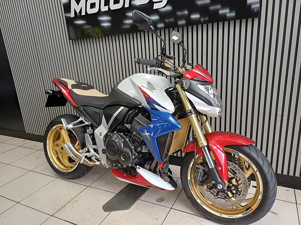 Used 2011 Honda CB1000R Tri Colour - Interior and Exterior details 6