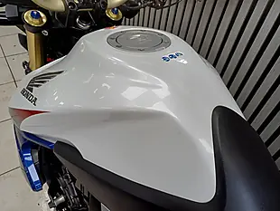 Used 2011 Honda CB1000R Tri Colour - Interior and Exterior details 9