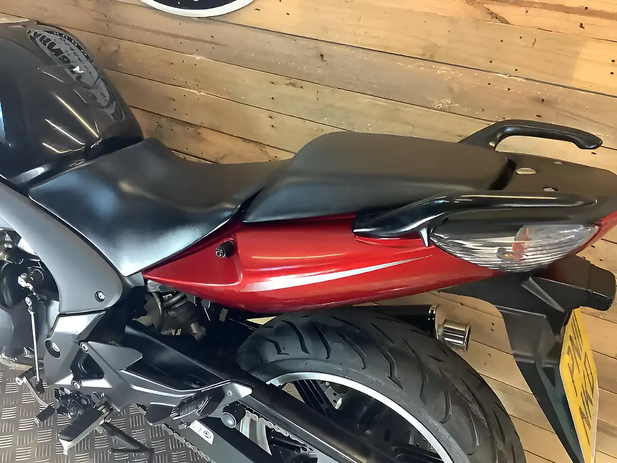 Used 2011 Honda Cbf - Interior and Exterior details 10