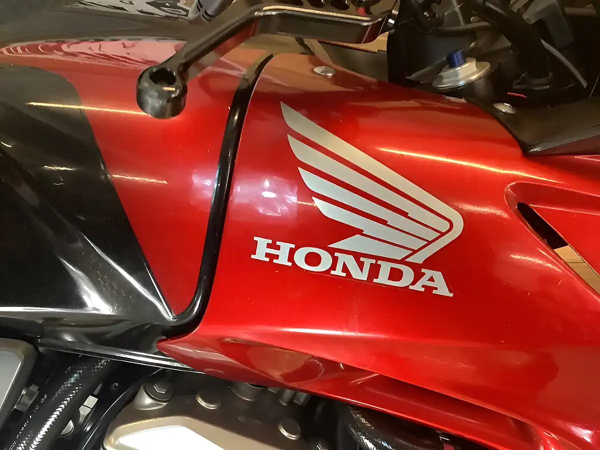 Used 2011 Honda Cbf - Interior and Exterior details 7