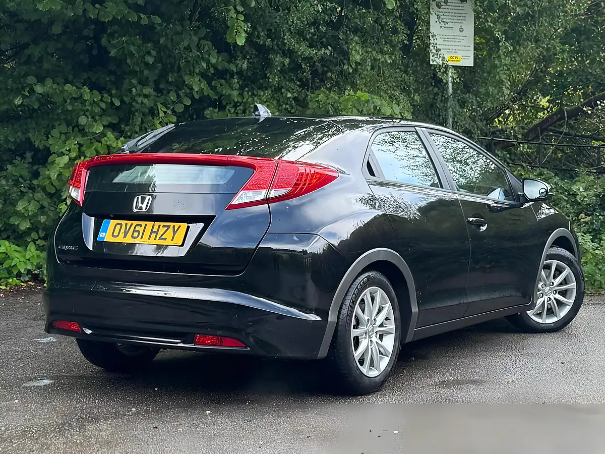 Used 2011 Honda Civic Es Black - Interior and Exterior details 12