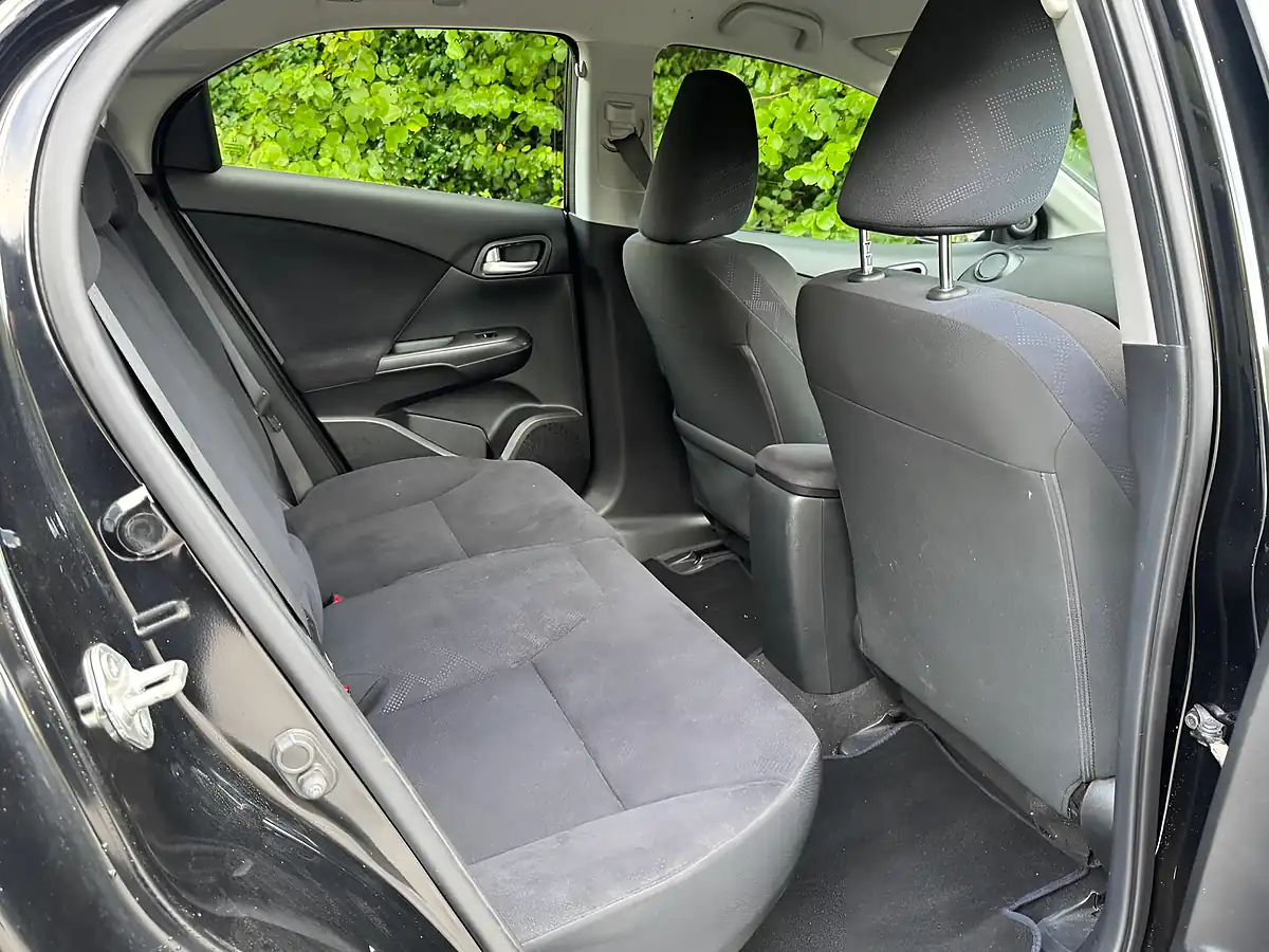 Used 2011 Honda Civic Es Black - Interior and Exterior details 15