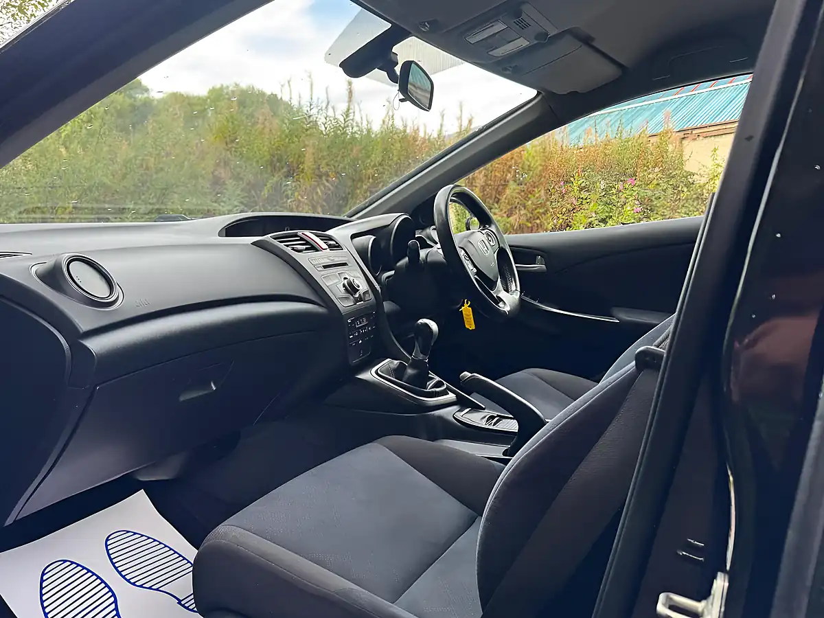 Used 2011 Honda Civic Es Black - Interior and Exterior details 17