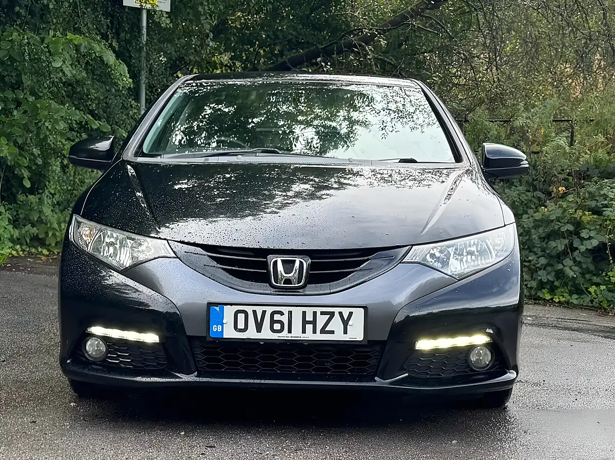 Used 2011 Honda Civic Es Black - Interior and Exterior details 4