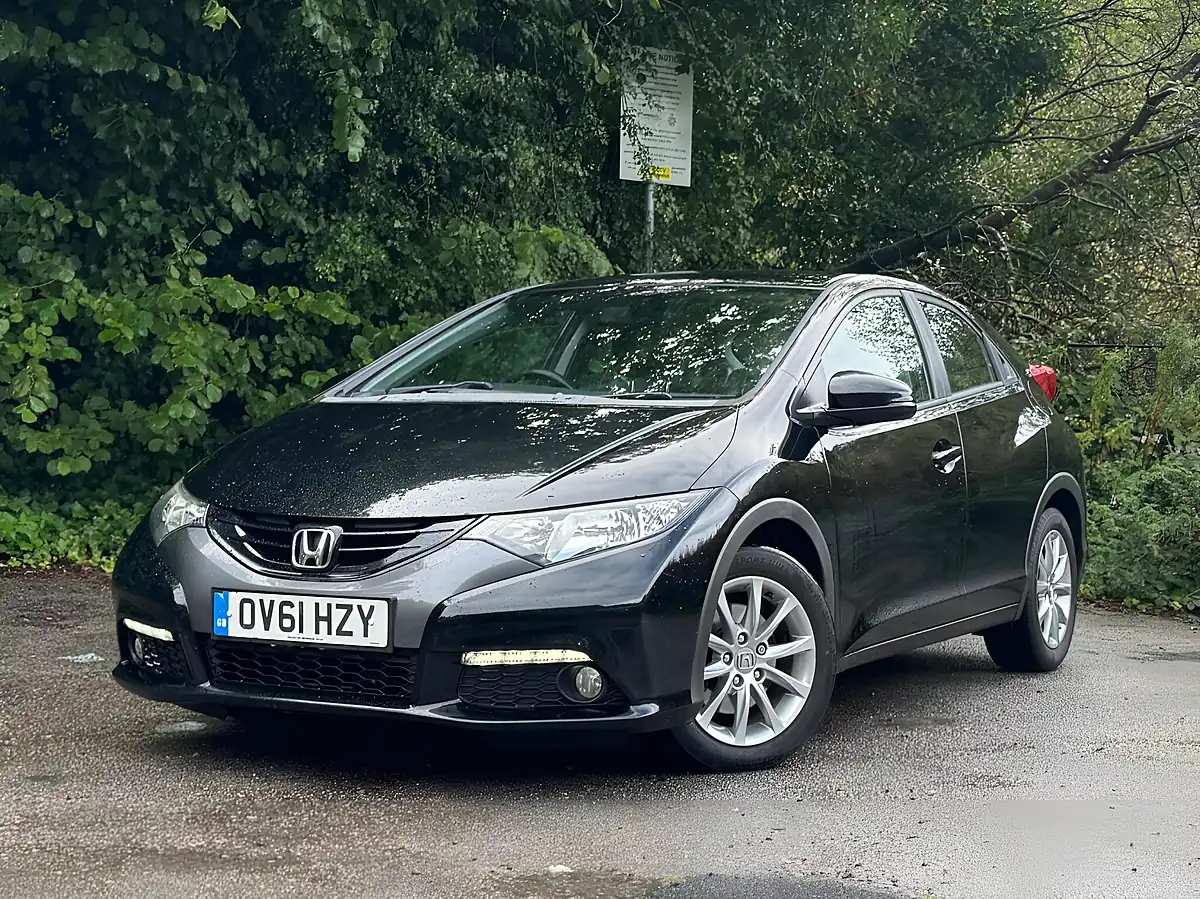 Used 2011 Honda Civic Es Black - Interior and Exterior details 5