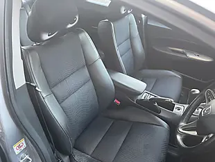 Used 2011 Honda Civic Si Silver - Interior and Exterior details 16