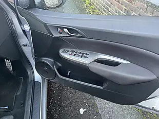 Used 2011 Honda Civic Si Silver - Interior and Exterior details 20