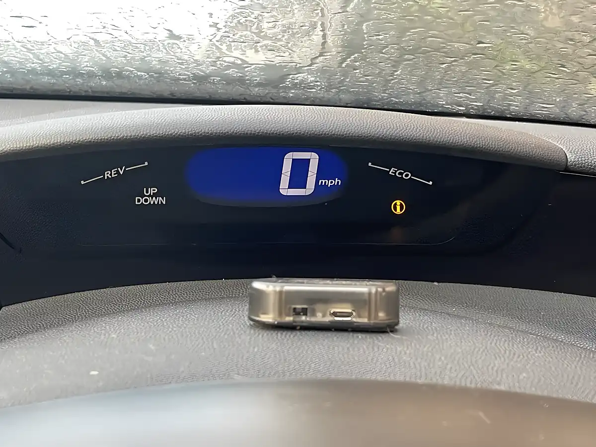 Used 2011 Honda Civic Si Silver - Interior and Exterior details 6