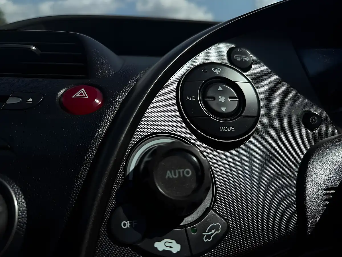 Used 2011 Honda Civic Type S Blue - Interior and Exterior details 17