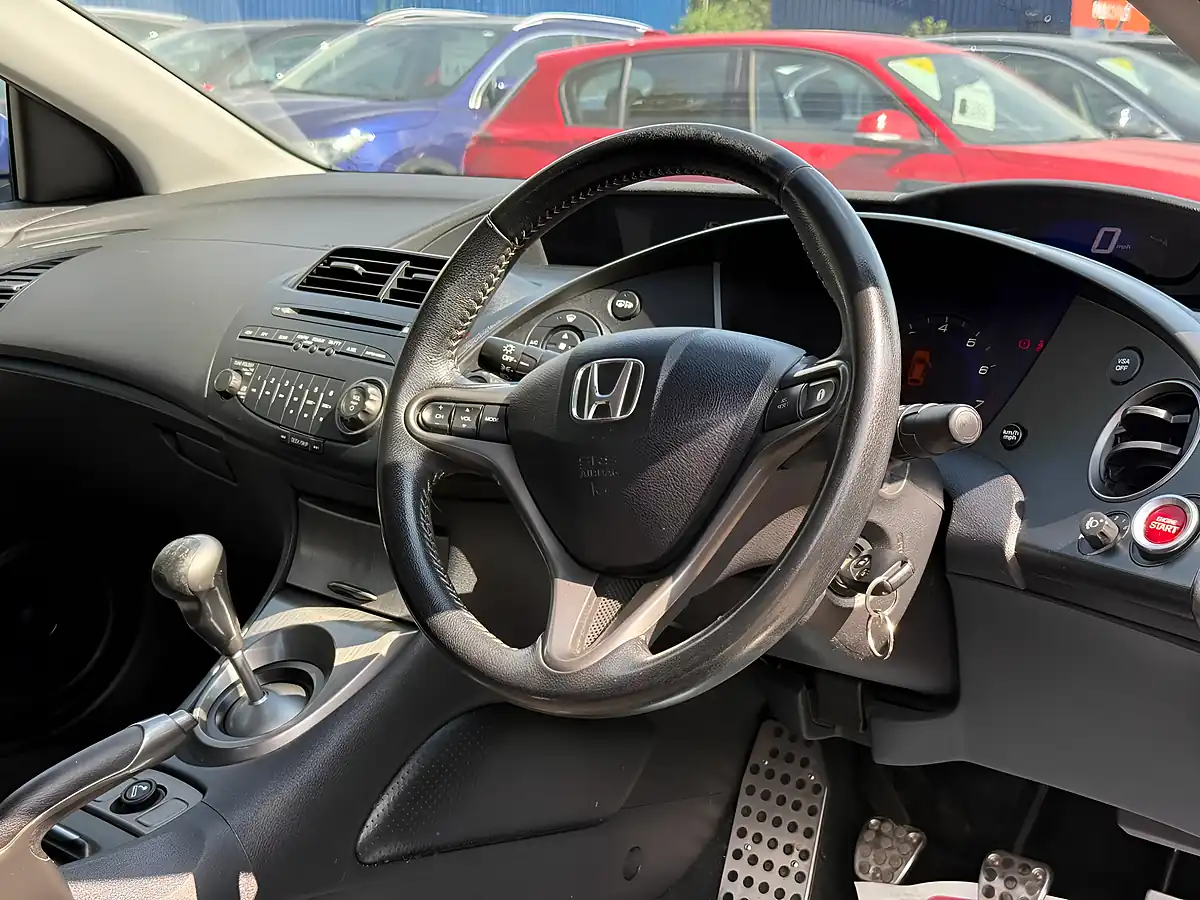 Used 2011 Honda Civic Type S Blue - Interior and Exterior details 9