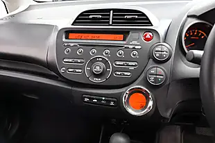 Used 2011 Honda Jazz Es Blue - Interior and Exterior details 10