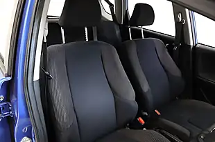 Used 2011 Honda Jazz Es Blue - Interior and Exterior details 13