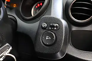 Used 2011 Honda Jazz Es Blue - Interior and Exterior details 8