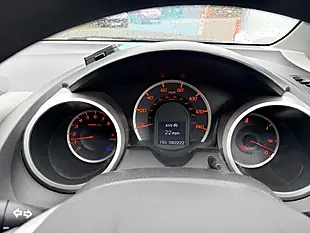 Used 2011 Honda Jazz Es - Interior and Exterior details 10