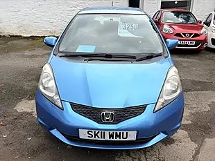 Used 2011 Honda Jazz Es - Interior and Exterior details 2