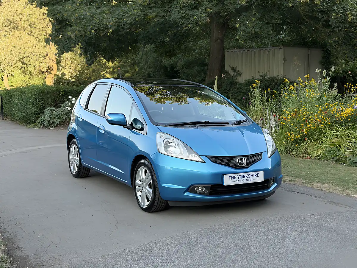 Used 2011 Honda Jazz Ex Blue - Front View