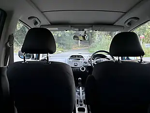 Used 2011 Honda Jazz Ex Blue - Interior and Exterior details 10