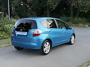 Used 2011 Honda Jazz Ex Blue - Interior and Exterior details 5