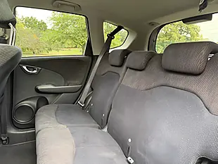 Used 2011 Honda Jazz Ex Grey - Interior and Exterior details 15