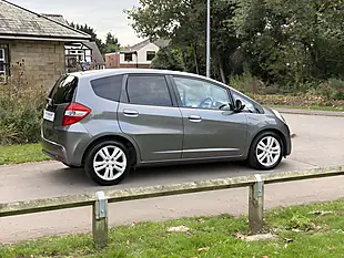 Used 2011 Honda Jazz Ex Grey - Interior and Exterior details 8