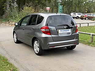 Used 2011 Honda Jazz Ex Grey - Interior and Exterior details 9