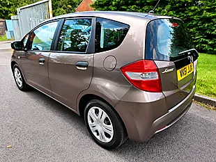 Used 2011 Honda Jazz S Brown - Interior and Exterior details 4