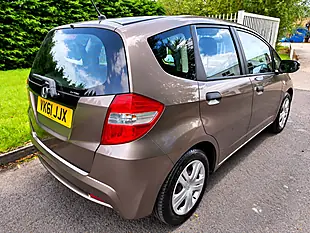 Used 2011 Honda Jazz S Brown - Interior and Exterior details 6