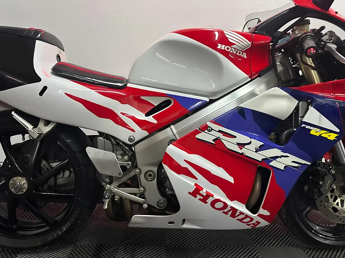 Used 2011 Honda RVF400 Other - Interior and Exterior details 8