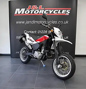 Used 2011 Husqvarna 630 Smr White - Interior and Exterior details 5