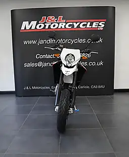 Used 2011 Husqvarna 630 Smr White - Interior and Exterior details 6