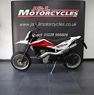 Used 2011 Husqvarna 630 Smr White - Interior and Exterior details 8