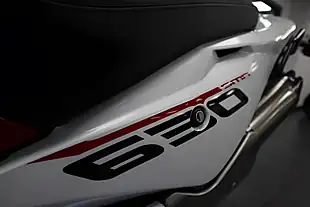 Used 2011 Husqvarna 630 Smr White - Interior and Exterior details 9