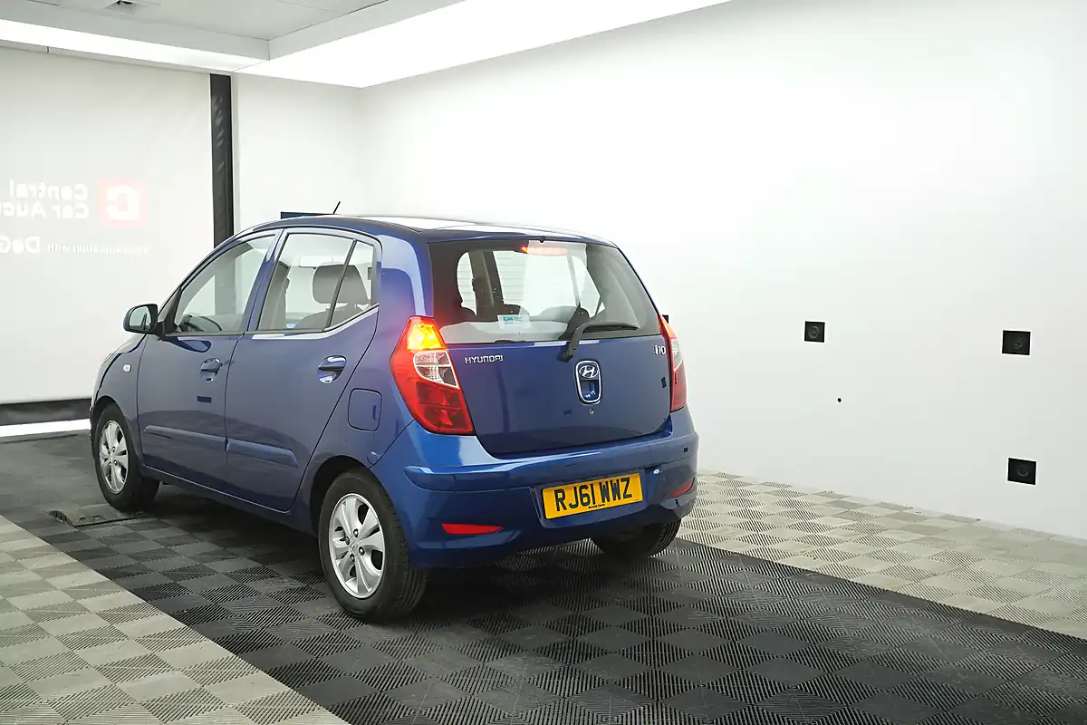 Used 2011 Hyundai I10 Active Blue - Interior and Exterior details 3