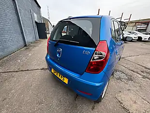 Used 2011 Hyundai i10 Active Blue - Interior and Exterior details 9