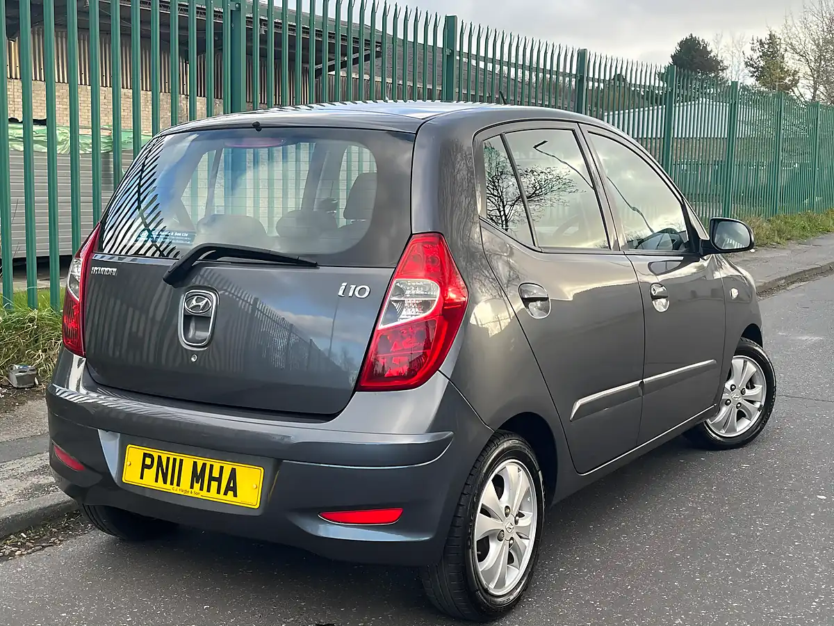 Used 2011 Hyundai i10 Active - Interior and Exterior details 11