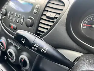 Used 2011 Hyundai i10 Active - Interior and Exterior details 20