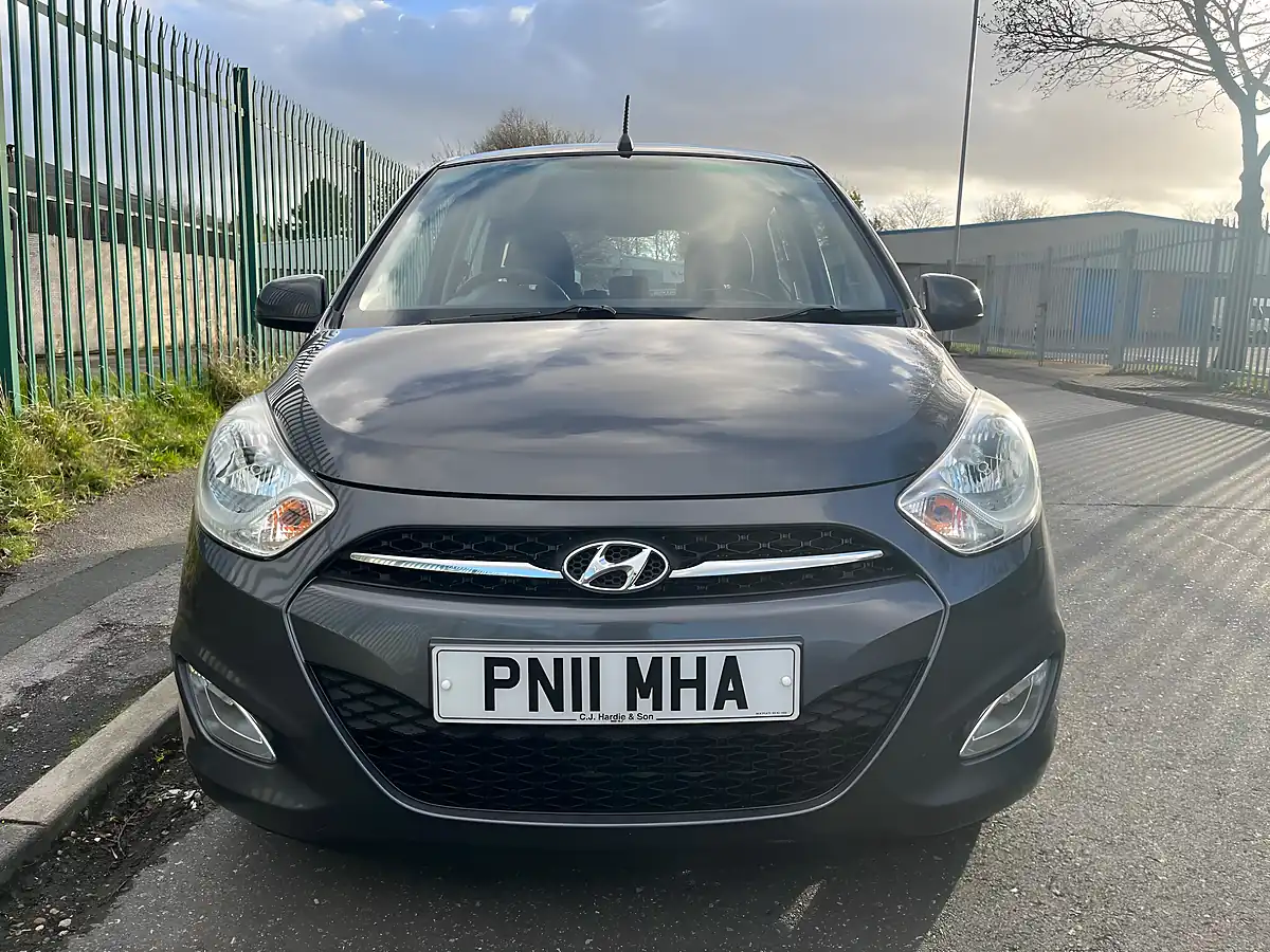 Used 2011 Hyundai i10 Active - Interior and Exterior details 6