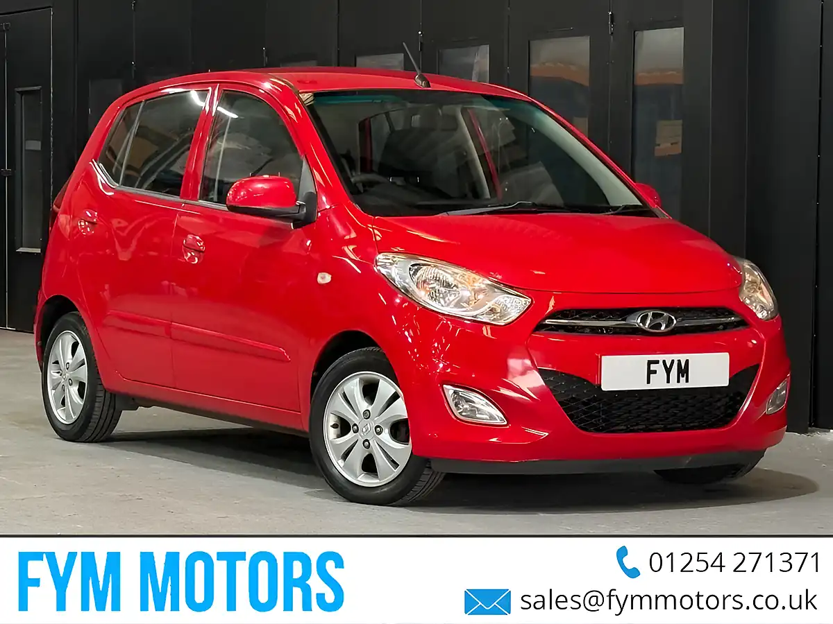 Used 2011 Hyundai I10 Active Red - Front View