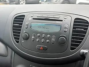 Used 2011 Hyundai I10 Classic Silver - Interior and Exterior details 11