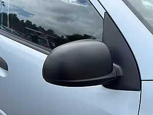 Used 2011 Hyundai I10 Classic Silver - Interior and Exterior details 9